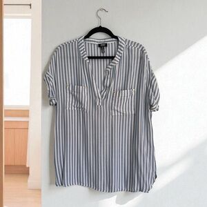 Jones New York Blue and White Striped Top